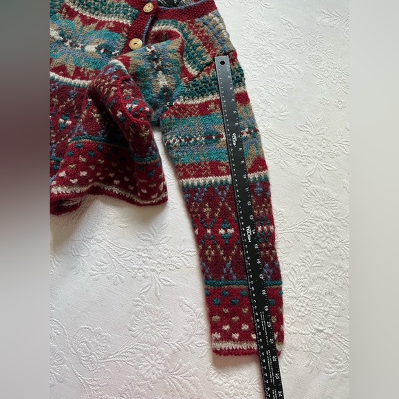 Lost Horizons 100% Wool Hand Knit Western Inspired Pattern Cardigan Sweater - Picture 8 of 13
